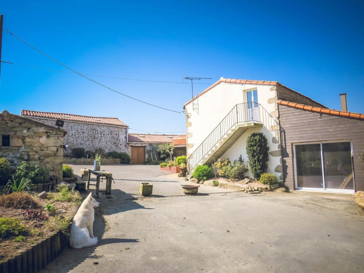 Ferienwohnung Domaine Des Fees La Gaubretiere Exterior foto